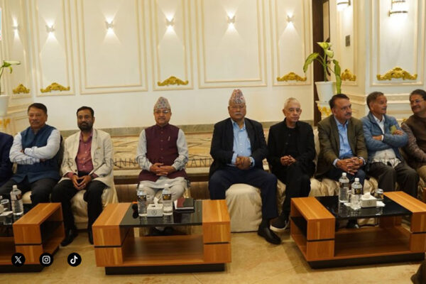 सुरु भयो कांग्रेस संस्थापनइतर समूहको बैठक