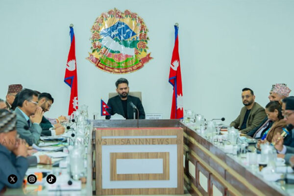 विश्व विद्यालय र प्रतिष्ठानका उपकुलपतिसँग प्रधानमन्त्रीले गरे छलफल