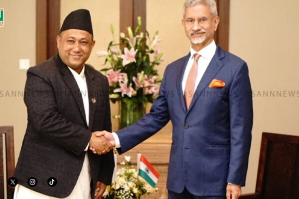 परराष्ट्रमन्त्री खनाल र भारतीय समकक्षीबिच भेटवार्ता