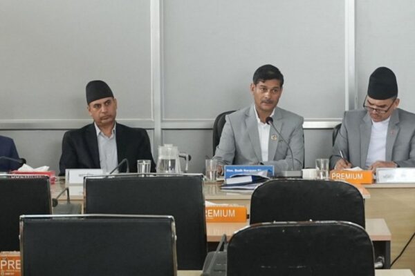 प्रस्तावित प्रधानन्यायाधीश शर्माको सुनुवाइ दिउँसो साढे १ बजे प्रस्तावित प्रधानन्यायाधीश शर्माको सुनुवाइ दिउँसो साढे १ बजे