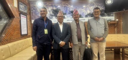 माधवकुमार नेपाल रुस प्रस्थान