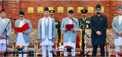 प्रधानन्यायाधीश शर्माले लिए राष्ट्रपतिबाट शपथ