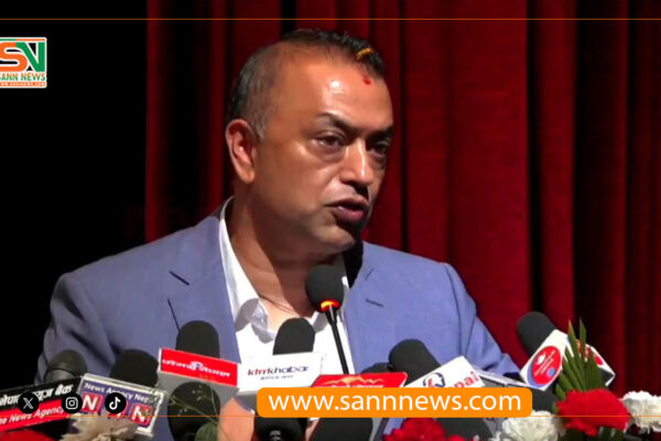 सरकारले आफ्ना नागरिकसँग युद्ध अपराधीजस्तो व्यवहार गर्न मिल्दैनः गगन थापा