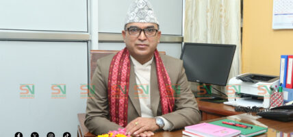 प्रतिनिधिसभाका नवनियुक्त सचिव प्रकाश अधिकारीले गरे पदभार ग्रहण