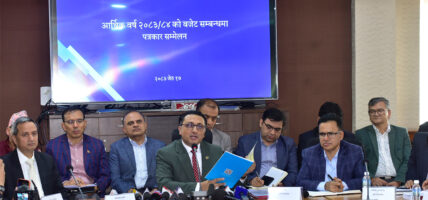 बजेटको आकार सानो र राज्यको क्षमता अनुसार सन्तुलित छ : अर्थमन्त्री वाग्ले