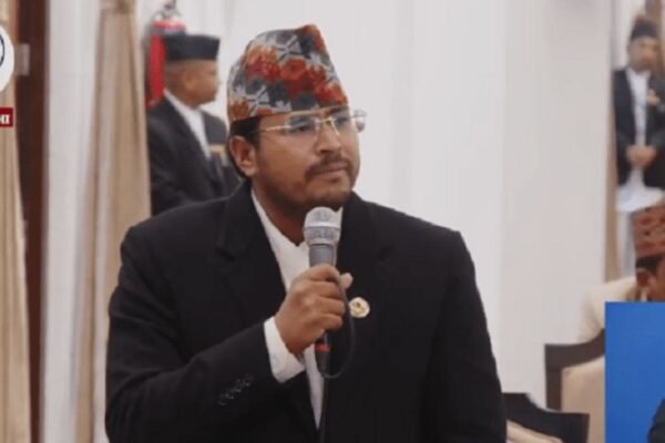 अर्थमन्त्रीमाथि छानबिन गर्न संसदीय समिति गठनको माग अर्थमन्त्रीमाथि छानबिन गर्न संसदीय समिति गठनको माग