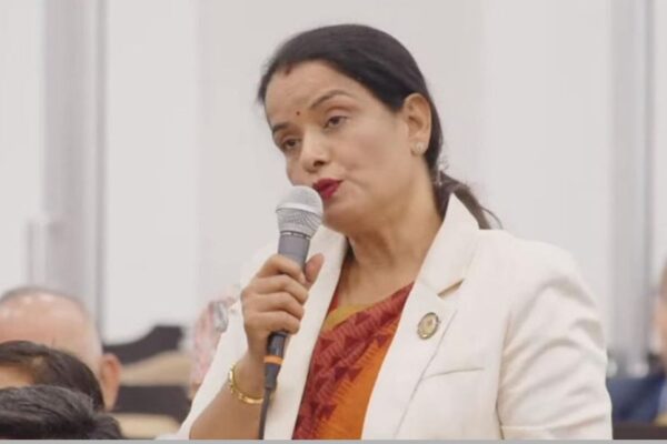प्रधानमन्त्रीको अभिव्यक्तिबारे गोप्य मतदान गरौँ: यादव प्रधानमन्त्रीको अभिव्यक्तिबारे गोप्य मतदान गरौँ: यादव
