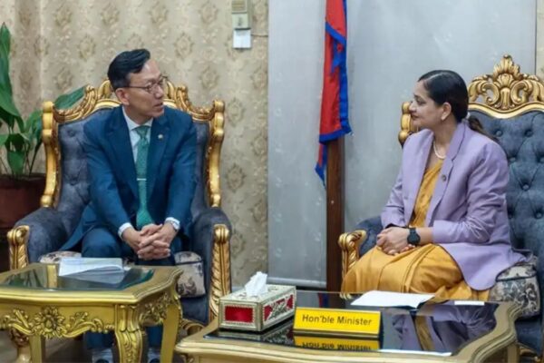 स्वास्थ्यमन्त्री मेहतासँग कोरियाका राजदूतको भेटवार्ता स्वास्थ्यमन्त्री मेहतासँग कोरियाका राजदूतको भेटवार्ता
