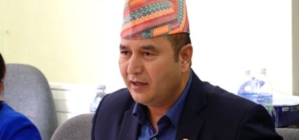 बालेनले संसद् र नेपाली जनतासमक्ष तत्काल माफी मागून्  :  झपट रावल