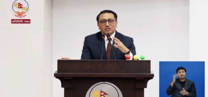 नगद वितरणले मात्र गरिबी घट्दैन: अर्थमन्त्री वाग्ले