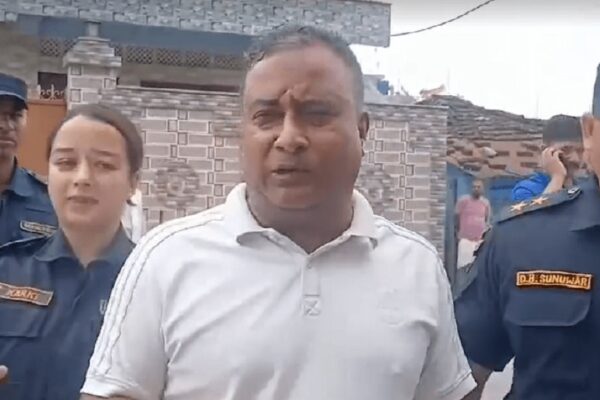 कांग्रेस नेता अभिषेक गिरी पक्राउ