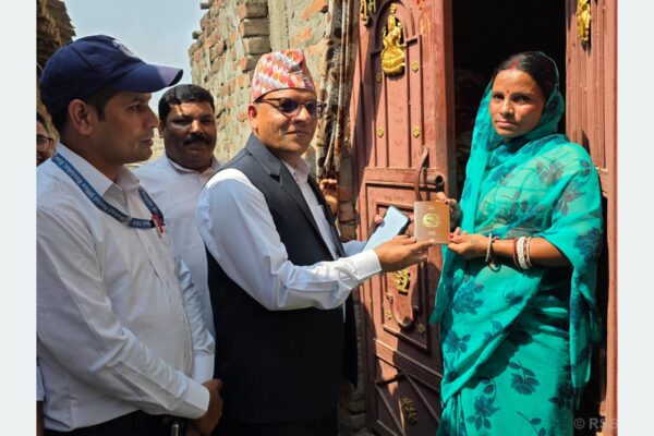 हुलाकमार्फत घरघरमै राहदानी