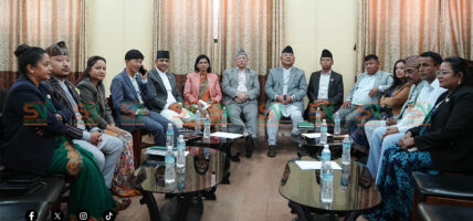 विपक्षी दलहरूको निष्कर्ष : प्रधानमन्त्रीले संसद्‌बाटै माफी नमागेसम्म बैठक चल्न नदिने
