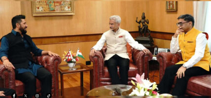 भारतीय विदेश मन्त्री र रास्वपा सभापतिबिच भेटवार्ता