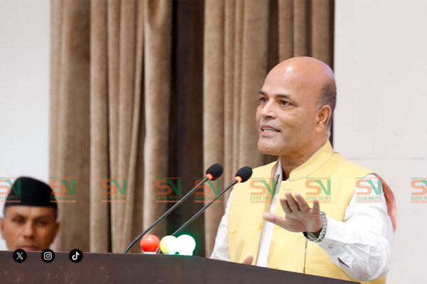 बजेटमा सत्तापक्षका सांसद अमरेशको आपत्ति- फुकेको बेलुन हो, कार्यान्वयन कठिन छ बजेटमा सत्तापक्षका सांसद अमरेशको आपत्ति- फुकेको बेलुन हो, कार्यान्वयन कठिन छ