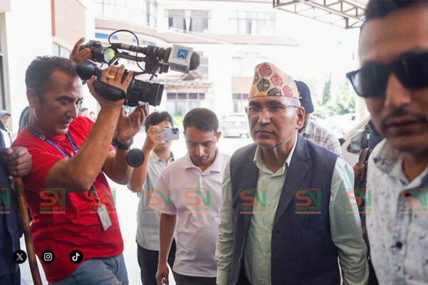 विष्णु पौडेललाई सम्पत्ति शुद्धीकरण विभागमा हाजिर गराइयो विष्णु पौडेललाई सम्पत्ति शुद्धीकरण विभागमा हाजिर गराइयो
