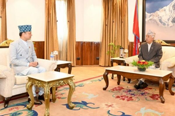 राष्ट्रपति भेट्न शीतल निवास पुगे सभामुख