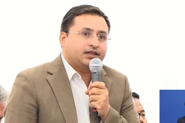 विपक्षीले सोधे– सरकार खोइ ? सत्ताधारीको जवाफ– मल्हम लगाउँदै छ