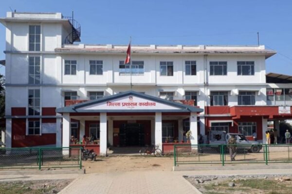 होस्टललाई नियमन गर्दै चितवन प्रशासन