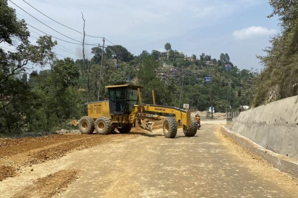 धुलिखेल–खावा सडकखण्ड : रातका समयमा बन्द नगरिने