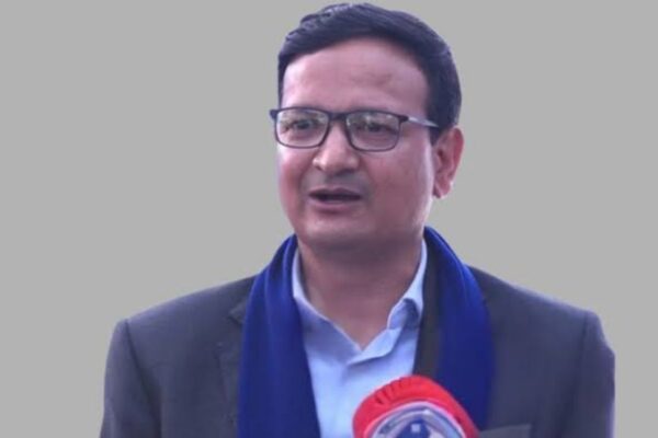 दूरसञ्चार प्राधिकरणका पूर्वअध्यक्ष भण्डारी पक्राउ