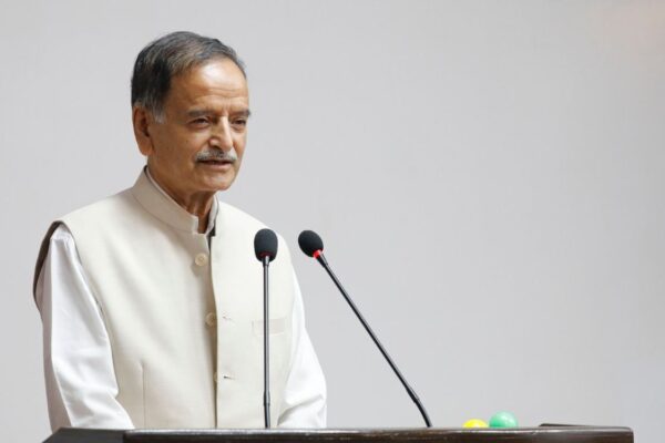कृष्णप्रसाद सिटौलाको प्रश्न- ‘प्रधानमन्त्री किन संसद छलेर पर्दाभित्रबाट शासन चलाउँदै हुनुहुन्छ ?’ कृष्णप्रसाद सिटौलाको प्रश्न- ‘प्रधानमन्त्री किन संसद छलेर पर्दाभित्रबाट शासन चलाउँदै हुनुहुन्छ ?’