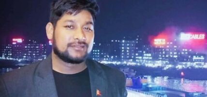 प्रादेशिक प्रतिभा सम्मान तथा पुरस्कार वितरण कार्यक्रमबाट इन्द्र चौधरी सम्मानित