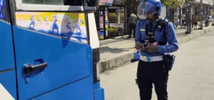 जरिवाना नतिर्ने दुई लाखभन्दा बढी चालकको सेवा रोक्का