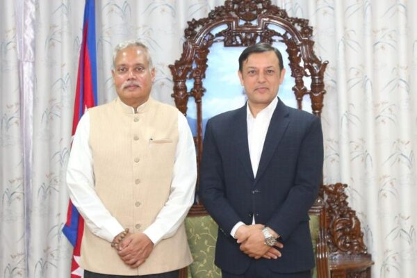 सभामुख अर्यालसँग भारतीय राजदूत श्रीवास्तवको शिष्टाचार भेट