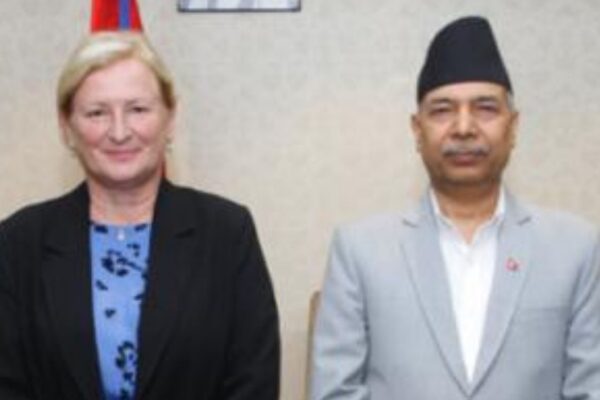 उपराष्ट्रपति यादवसँग फ्रान्सेली राजदूतको शिष्टाचार भेट उपराष्ट्रपति यादवसँग फ्रान्सेली राजदूतको शिष्टाचार भेट