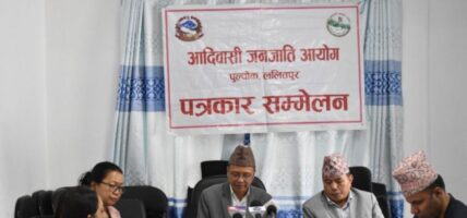 गाईलाई हटाएर गैँडालाई राष्ट्रिय जनावर बनाउन प्रस्ताव