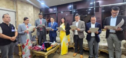 ६ स्वास्थ्य विज्ञान प्रतिष्ठानका नवनियुक्त उपकुलपतिले लिए शपथ