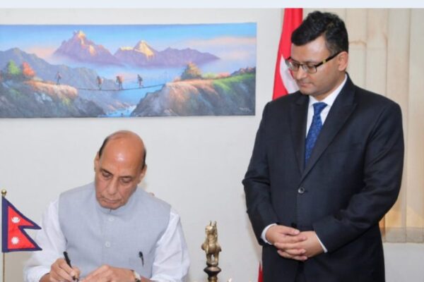 नेपाली दूतावास पुगेर भारतका तर्फबाट बाढीपीडितप्रति समवेदना !