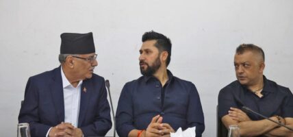 चीनतर्फबाट सूचना आदानप्रदानमा के भइरहेको छ, यसलाई प्राथमिकतामा राखौंः  प्रचण्ड