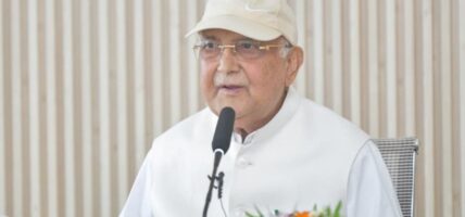विपद्मा सरकार खोज्नुपर्ने अवस्था आयो, कहिले काहीँ हेलिकप्टरमा उडेको देखिन्छ: ओली