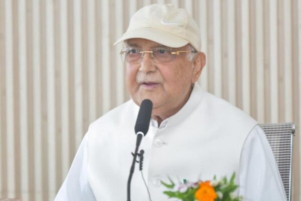 विपद्मा सरकार खोज्नुपर्ने अवस्था आयो, कहिले काहीँ हेलिकप्टरमा उडेको देखिन्छ: ओली
