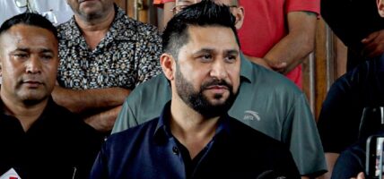 मन्त्रीबीच विवाद छैन, हेरफेरको तयारी पनि छैन: सभापति लामिछाने