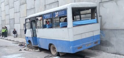 ग्वार्कोमा बस दुर्घटना हुँदा एकजनाको मृत्यु, ६ जना घाइते