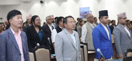 प्रतिनिधिसभा सुरु हुनेवित्तिकै विपक्षी दलहरूको उठेर विरोध