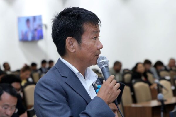 न्यायालयमा न्याय छैन, अस्पतालमा उपचार छैन : हर्क साम्पाङ न्यायालयमा न्याय छैन, अस्पतालमा उपचार छैन : हर्क साम्पाङ