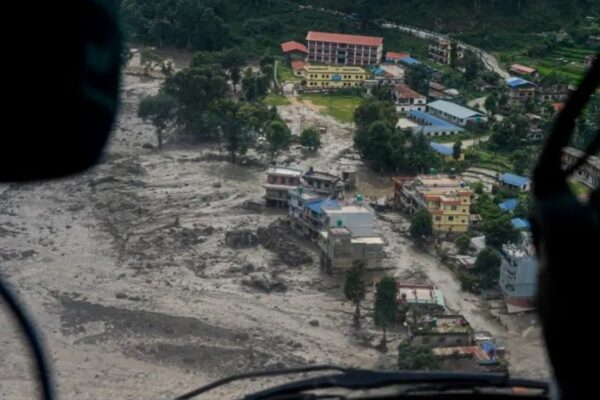 बाढीका कारण सम्पर्कविहीन पर्यटक संख्या ६४४ पुग्यो