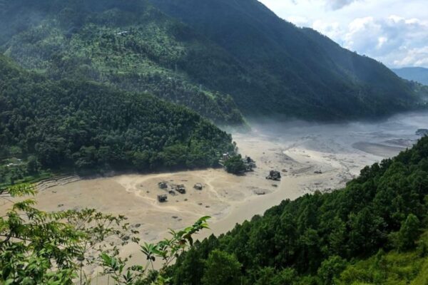 अपर त्रिशूली थ्री बि आयोजनामा कार्यरत १२ जना कर्मचारी सम्पर्कविहीन अपर त्रिशूली थ्री बि आयोजनामा कार्यरत १२ जना कर्मचारी सम्पर्कविहीन