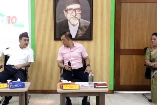 बाढीपीडितका लागि कांग्रेसले एक करोड दिने, उद्धारमा तीव्रता दिन माग