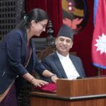 प्रधानमन्त्रीको तर्फबाट कानुनमन्त्रीले गरिन् मधेशी आयोगको वार्षिक प्रतिवेदन पेश