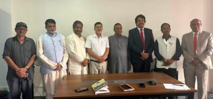 जनार्दन, सीके र उपेन्द्रसहितका नेताहरू छलफलमा