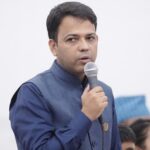 गृह मन्त्रालयमा गरिमाका आमा-बुबाको भिडियो खिचिएकोप्रति रास्वपा महामन्त्रीको आपत्ति गृह मन्त्रालयमा गरिमाका आमा-बुबाको भिडियो खिचिएकोप्रति रास्वपा महामन्त्रीको आपत्ति