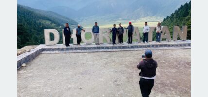 ढोरपाटनमा ३७ हजार पर्यटक, ४७ लाख आम्दानी
