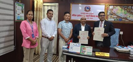 हुलाकमार्फत आजदेखि घरदैलोमै सवारी चालक अनुमतिपत्र ढुवानी सुरु