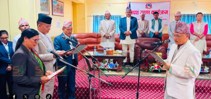 लुम्बिनी प्रदेशका नवनियुक्त तीन मन्त्रीले लिए शपथ