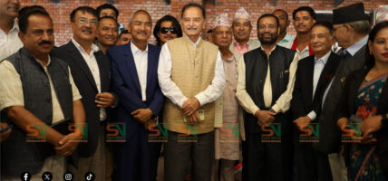 देउवालाई स्वागत गर्न नेताहरू पुगे विमानस्थल